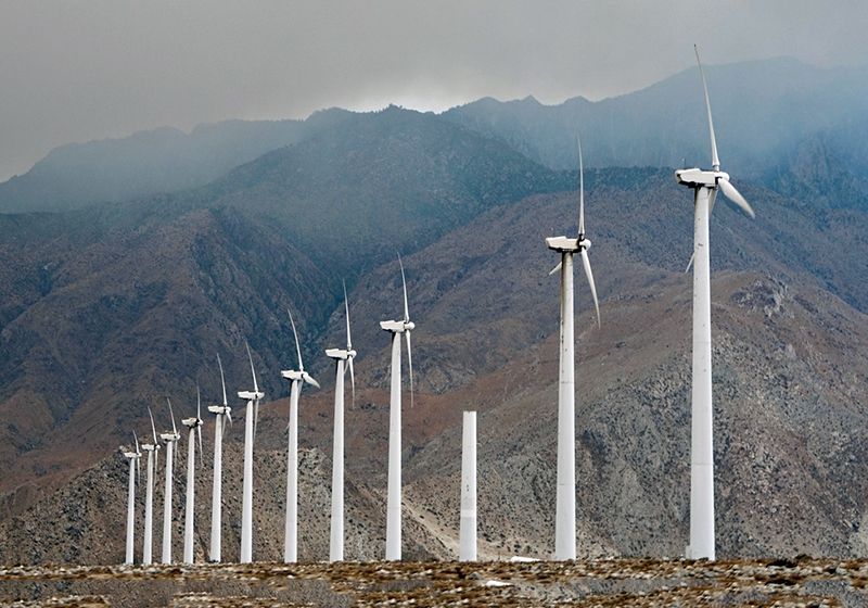 大型風(fēng)力發(fā)電機(jī)的高度有多少米？