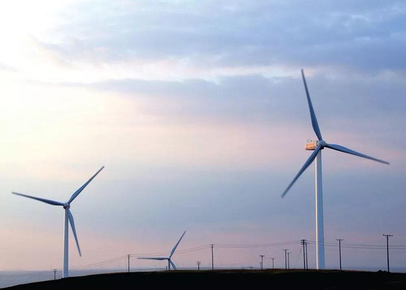 不為人知的秘密，風(fēng)力發(fā)電機(jī)為什么順時(shí)針旋轉(zhuǎn)？