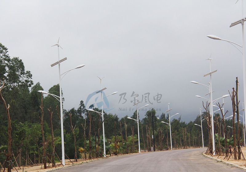 路燈用風(fēng)力發(fā)電機形式及其使用優(yōu)勢都是什么？